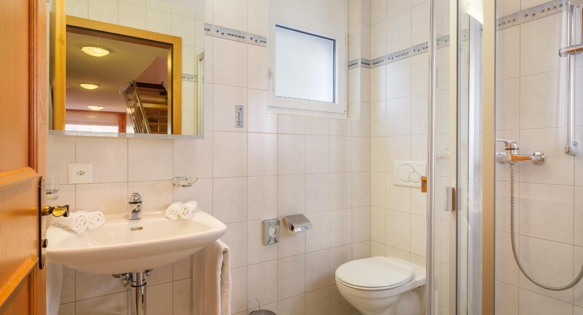 Hotel Alex Leukerbad Kültér fotó